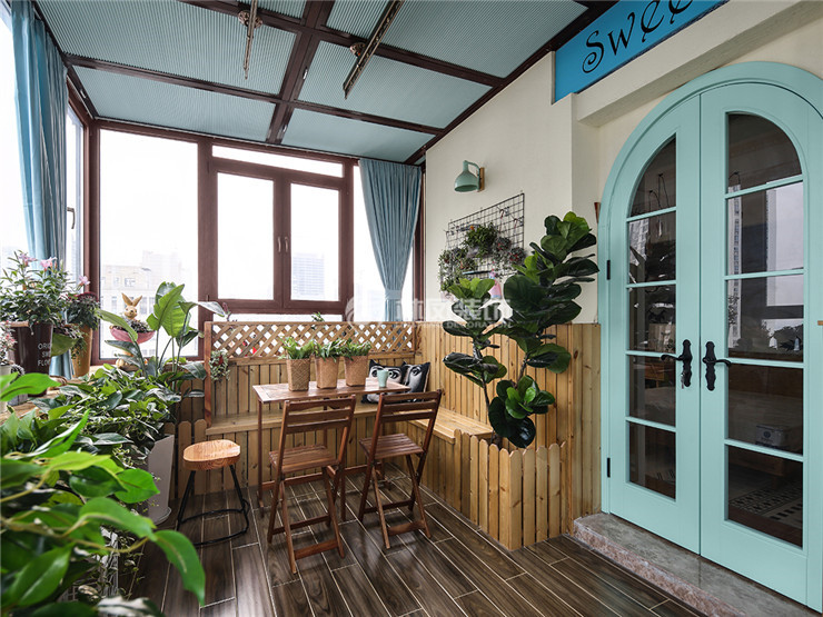 露臺改陽光房設(shè)計