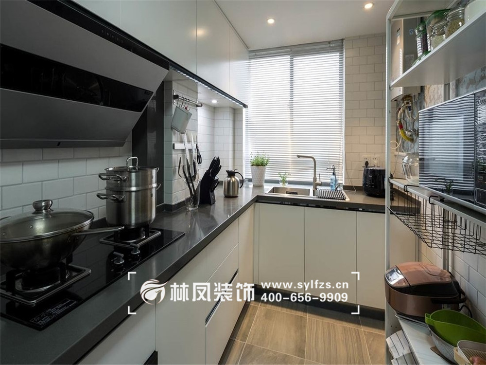 碧桂園繁華里-135平-現(xiàn)代風格-廚房.jpg
